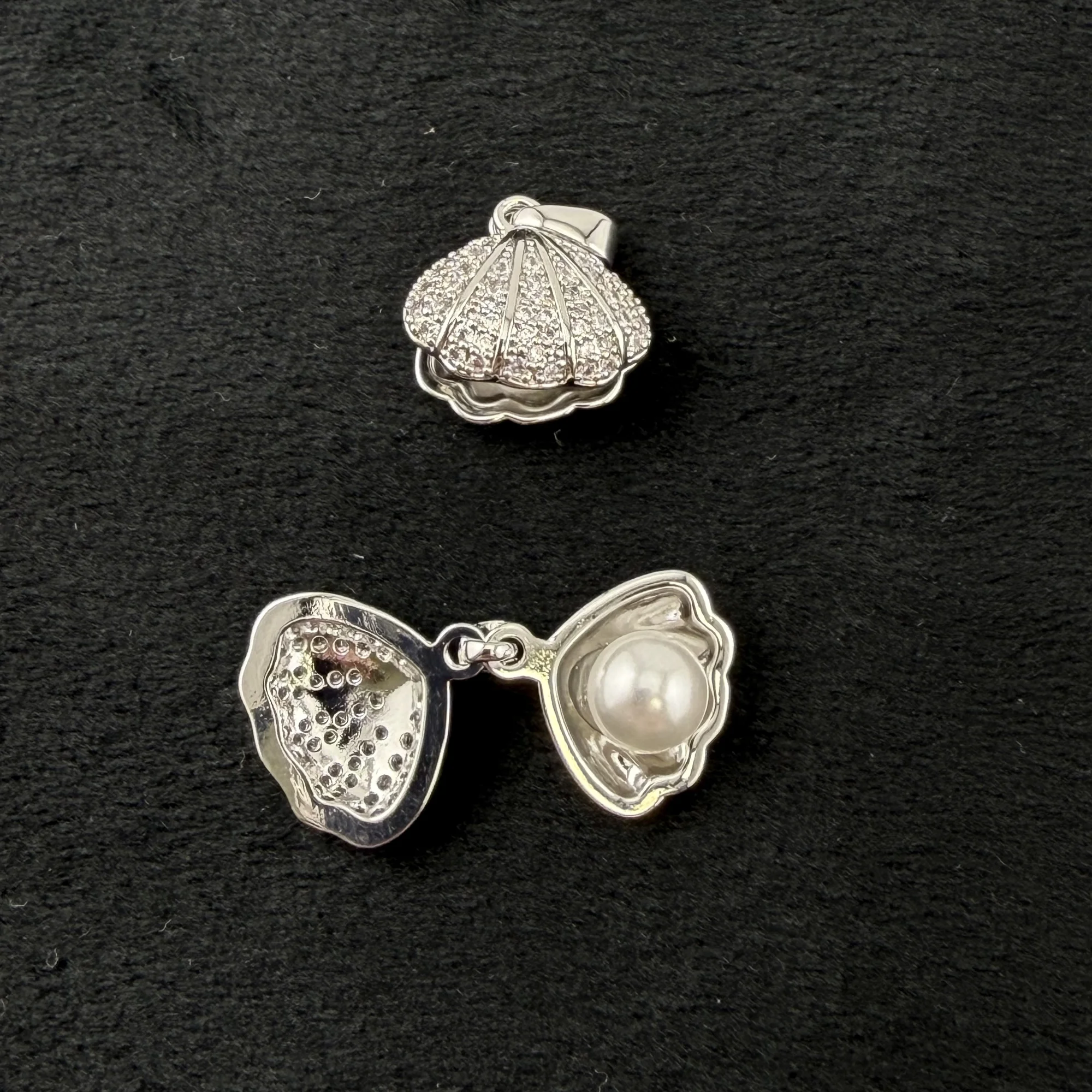Подвеска Ракушка откр. май-фиан 13мм сер. уп2шт