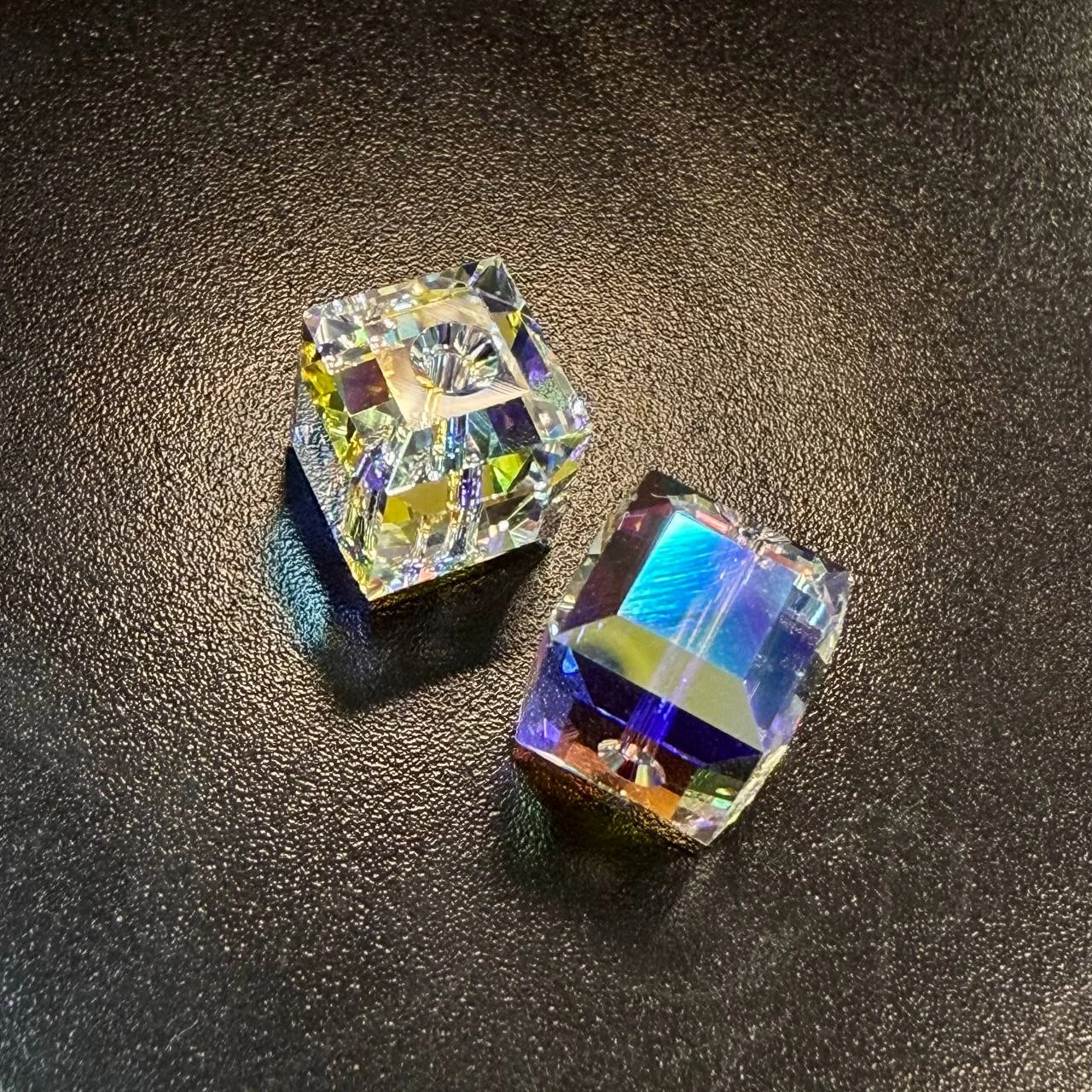 Бусина Крист. Swarovski Куб 8мм прозр. АВ 1шт