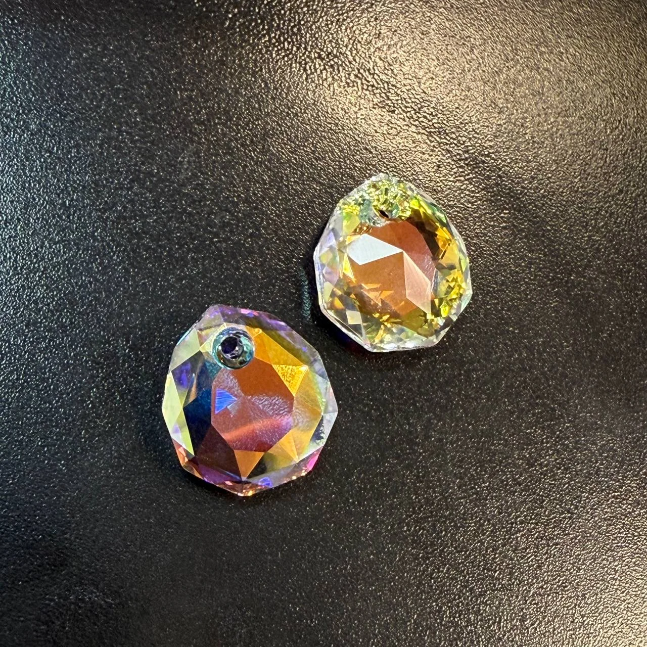 Подвеска Крист. Swarovski Капля пухл. 10*11,5мм АВ опал. 1шт