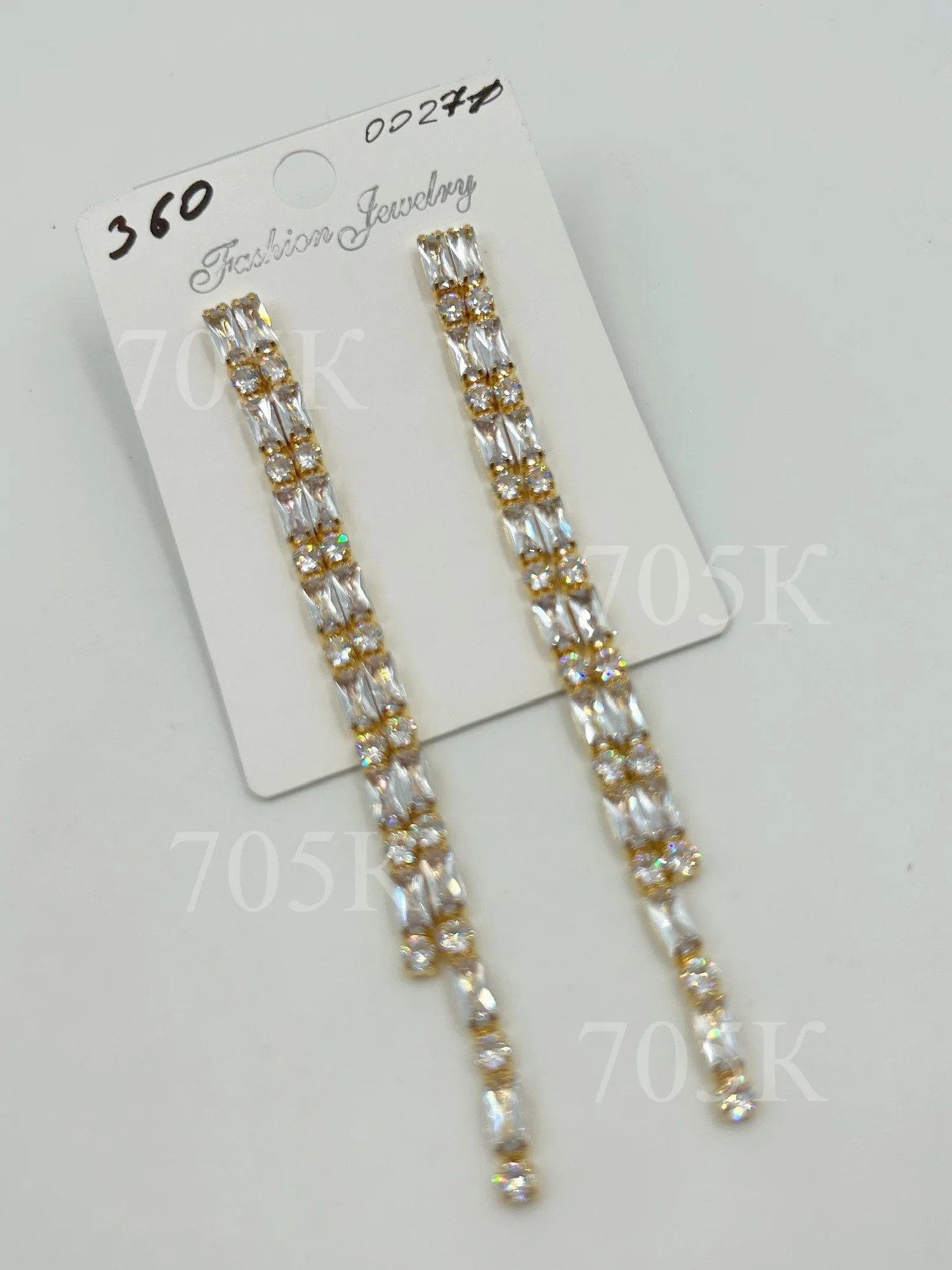 Серьги гвоздики с крис. длин 9,5см зол.