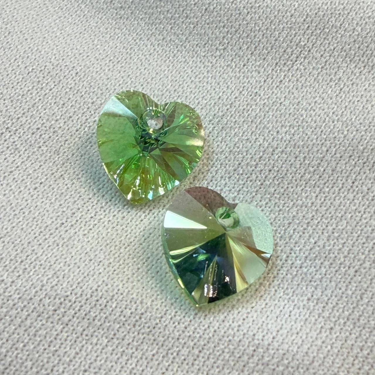 Подвеска Крист. Swarovski Сердце 10мм зел. АВ 1шт